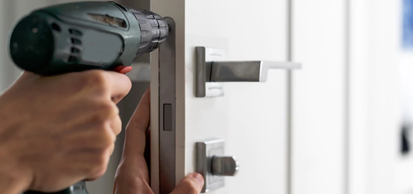 Locksmith For Lock Replacement Near Me in Simi Valley, CA
