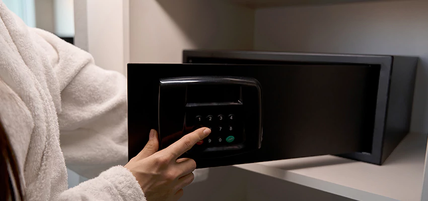 Safe Unlocking Service Company in Simi Valley, California