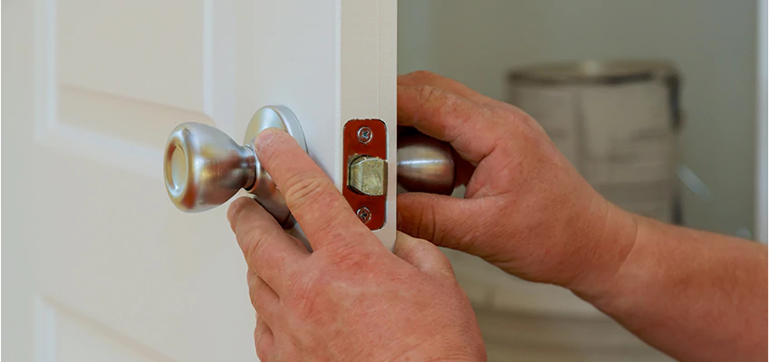 AAA Locksmiths For lock Replacement in Simi Valley, California