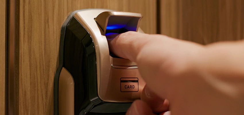 Locksmith Company For Window Lock Installation in Simi Valley, California