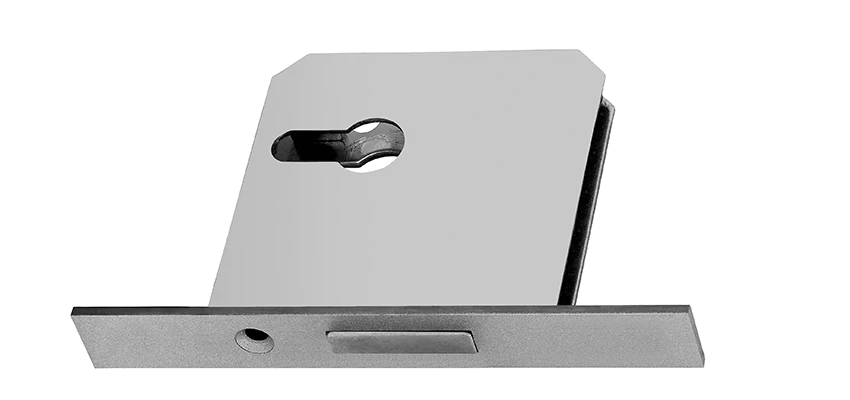 Fix A Deadbolt Door Lock in Simi Valley, California